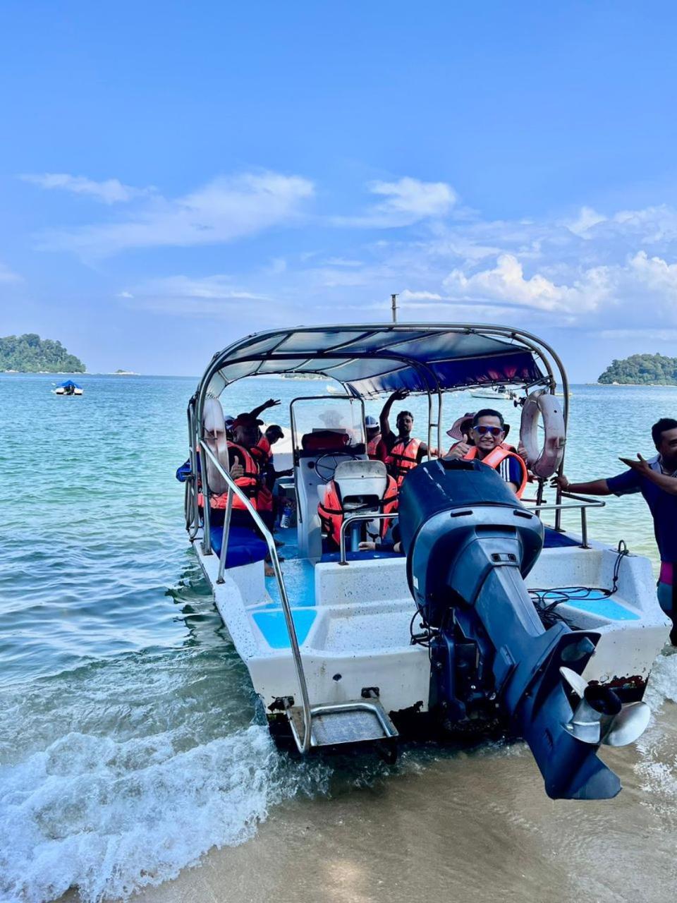 Pangkor Sandy Beach Resort Kampong Pasir Bogak Exterior foto