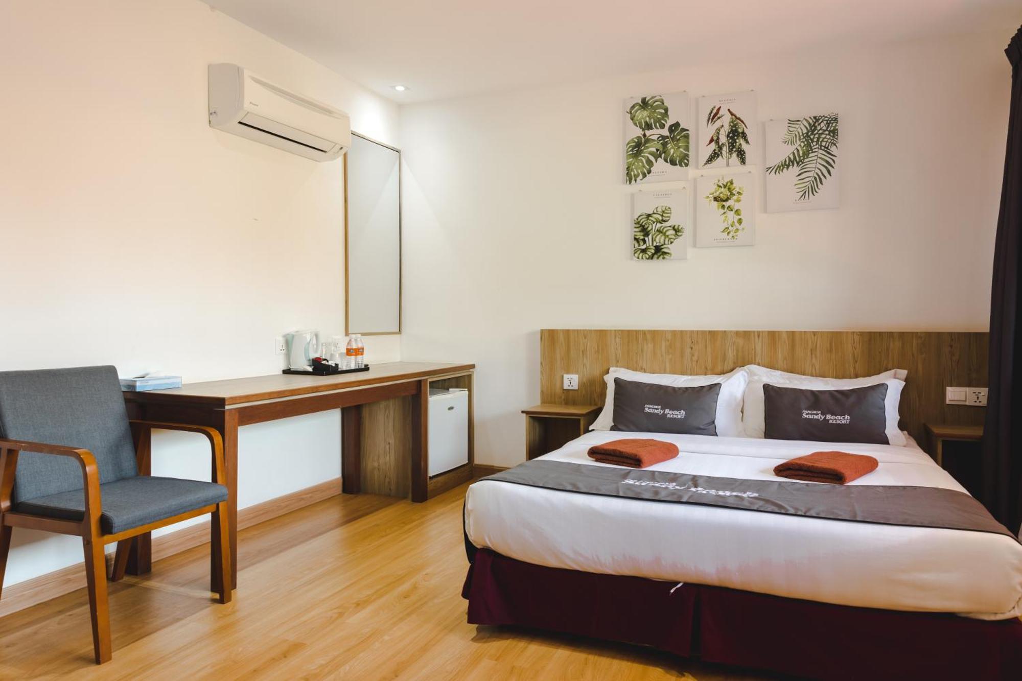 Pangkor Sandy Beach Resort Kampong Pasir Bogak Exterior foto